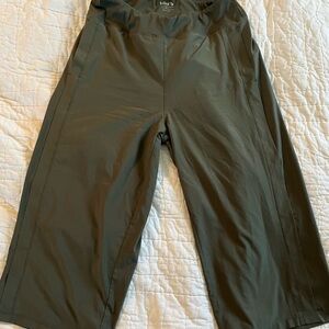Baleaf Olive Green Cropped Pants
